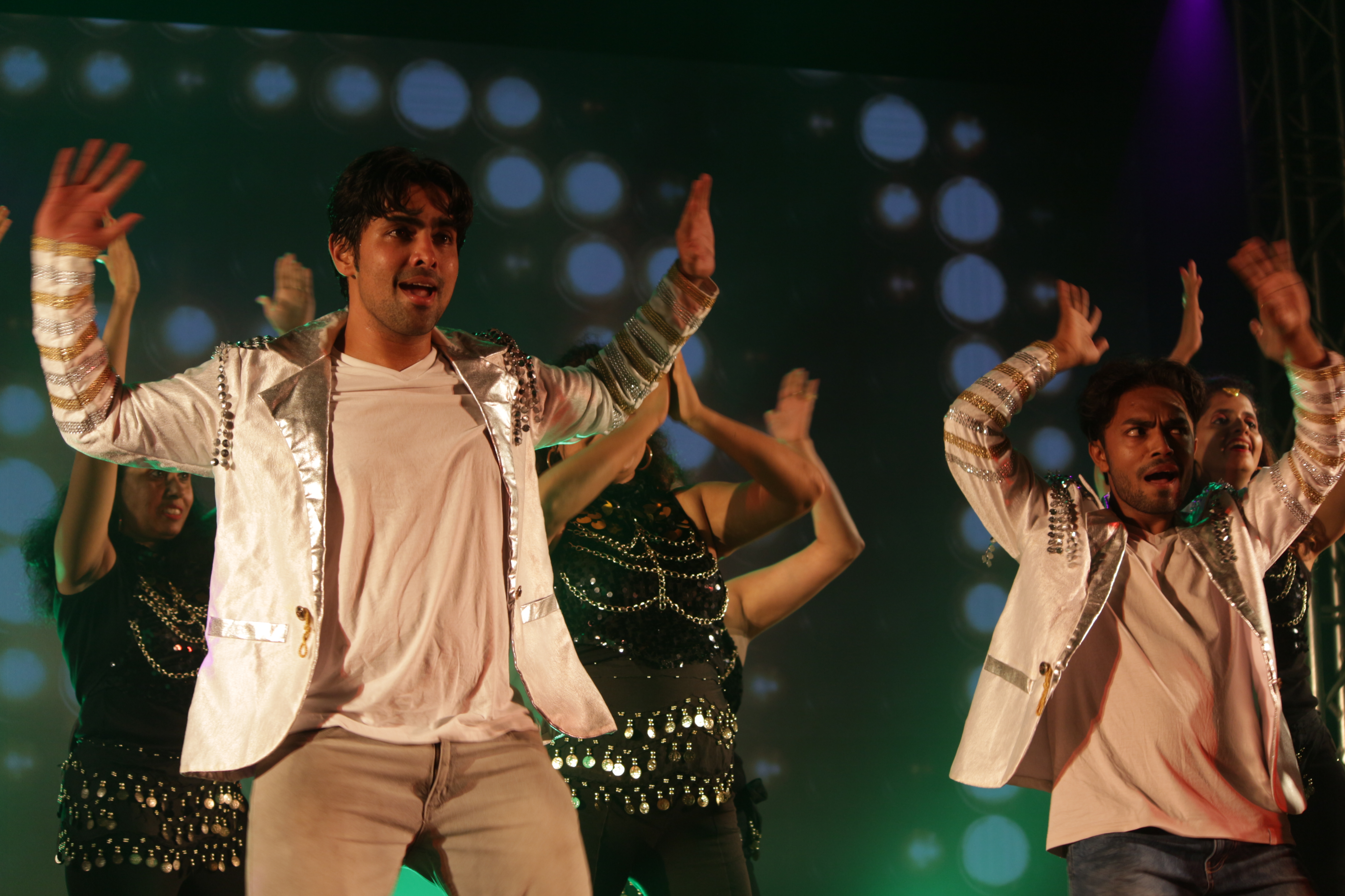Concert 8